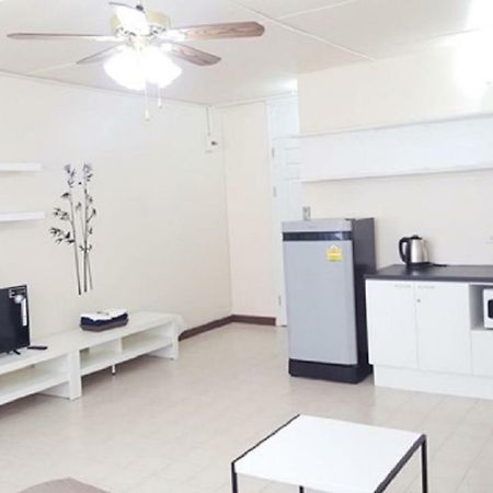 Popular Condo C6 Nonthaburi Buitenkant foto